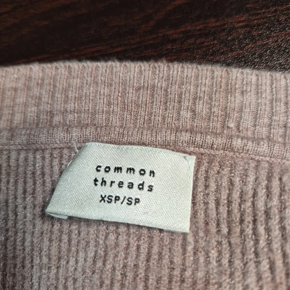 Common Threads Sm Petite Cropped Sweater Cozy Soft Girl Casual Ballet Effortless